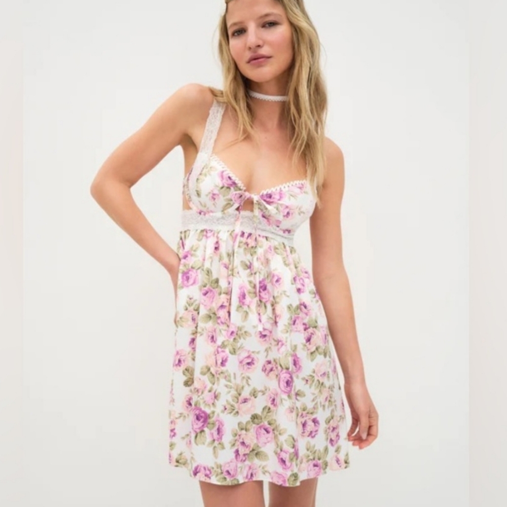 VICTORIA'S SECRET and For Love & Lemons Mary Rose Lace Slip Dress Floral Lace Sm